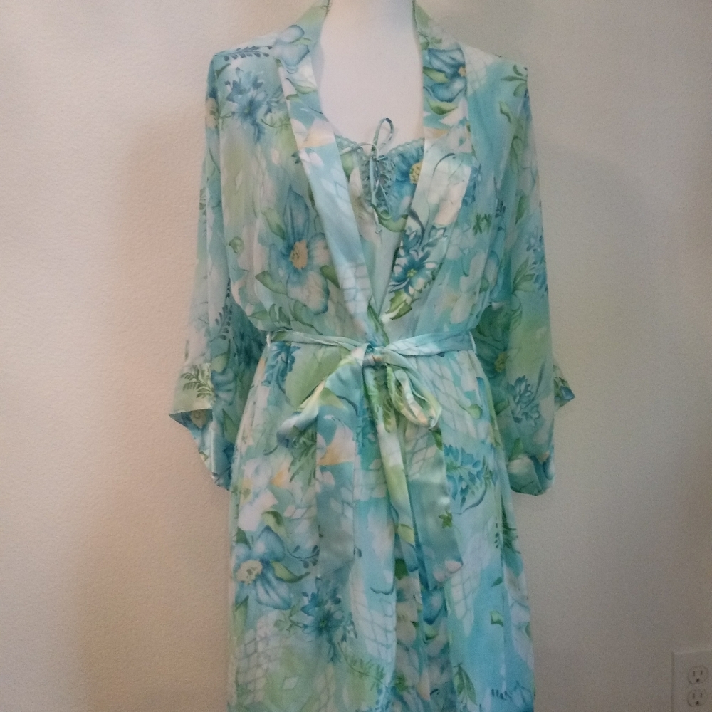 Floral Sheer Kimono Robe with gown